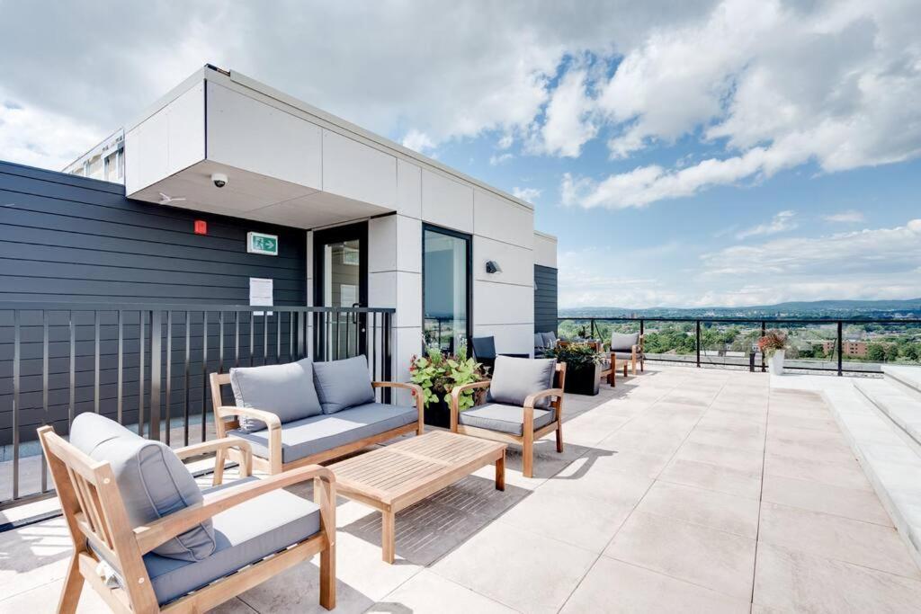 Initial / Espace M / Centre-ville de Québec Extérieur photo